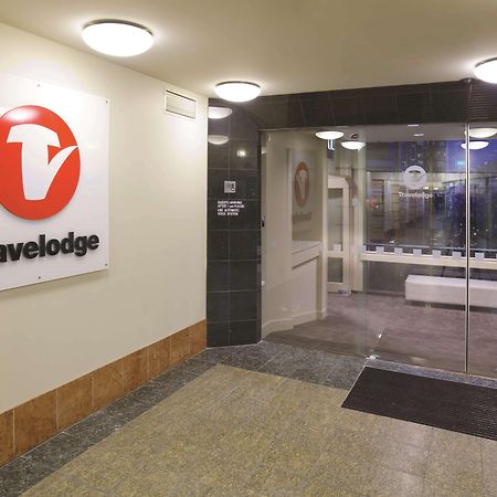 Travelodge Hotel Уелингтън Екстериор снимка