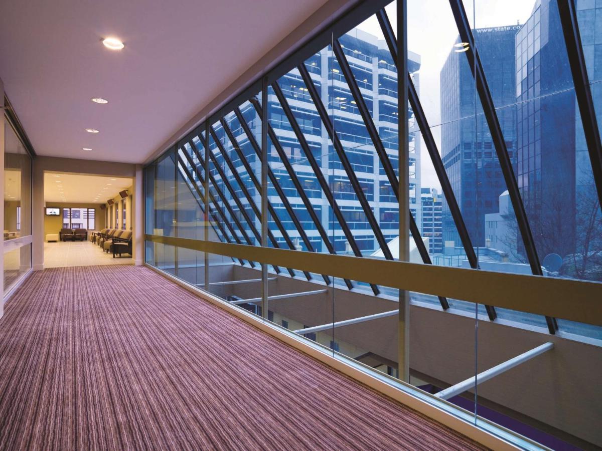Travelodge Hotel Уелингтън Екстериор снимка